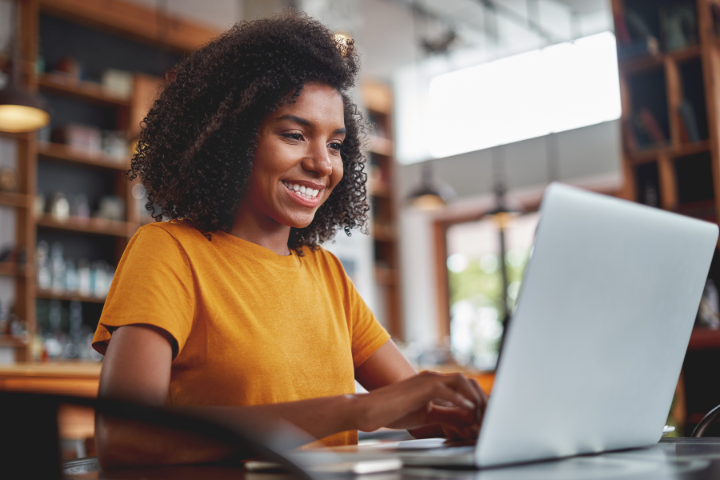 Top 5 des Intranet en 2025 - Ressource humaine, expérience collaborateur, communication interne